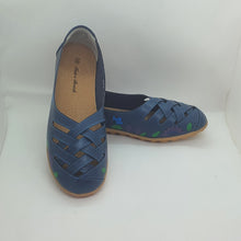 Charger l'image dans la galerie, TROTT N BREIZH chaussures cuir confort MARINE tressée color