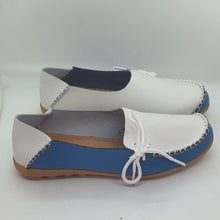 Charger l'image dans la galerie, TROTT N BREIZH chaussures cuir confort BLANC MARINE