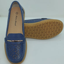 Charger l'image dans la galerie, TROTT N BREIZH chaussures cuir confort marine aérée