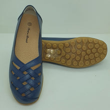 Charger l'image dans la galerie, TROTT N BREIZH chaussures cuir confort marine ballerine croisée