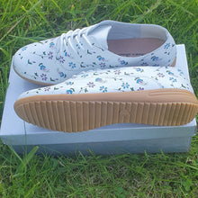 Charger l'image dans la galerie, TROTT N BREIZH chaussures cuir blanc lacet Fleurie