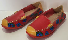Charger l'image dans la galerie, TROTT N BREIZH chaussures cuir confort rouge fleur