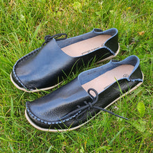 Charger l'image dans la galerie, TROTT N BREIZH chaussures cuir confort mocassin noir design