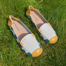 Charger l'image dans la galerie, TROTT N BREIZH chaussures cuir confort blanc jaune fleur