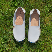 Charger l'image dans la galerie, TROTT N BREIZH chaussures cuir confort blanc imprimé