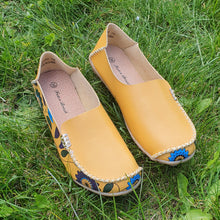 Charger l'image dans la galerie, TROTT N BREIZH chaussures cuir confort jaune imprimé