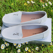 Charger l&#39;image dans la galerie, TROTT N BREIZH chaussures cuir confort MOCASSIN BLANC HERMINE
