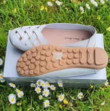 Charger l&#39;image dans la galerie, TROTT N BREIZH chaussures cuir confort BLANC tressée
