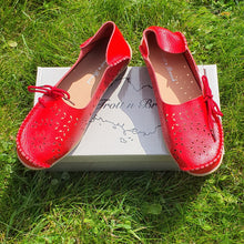 Charger l&#39;image dans la galerie, TROTT N BREIZH chaussures cuir confort rouge design air
